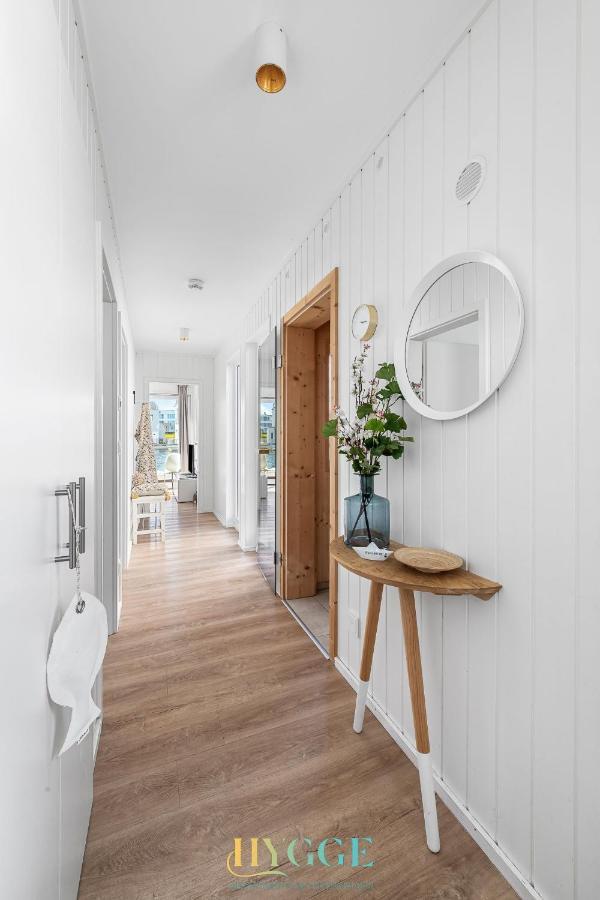 Schwimmendes Haus Hygge Olpenitz Hotel Exterior photo